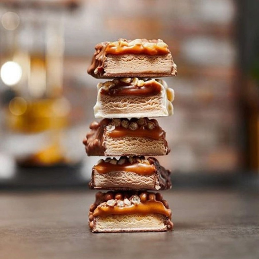 foodspring Barrette | Protein Bar Extra Chocolate, White Choc Almond (45 G)